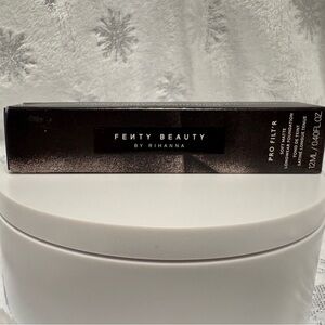 Fenty Beauty Pro Filt'r Soft Matte Foundation Shade 175